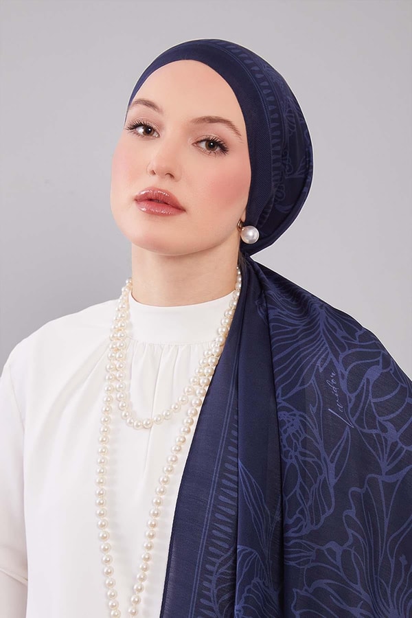 Levidorİndigo Çiçek Desenli Yün İpek Şal