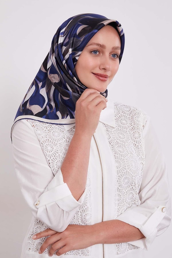 Levidorİndigo Ebruli Desen Twill İpek Eşarp
