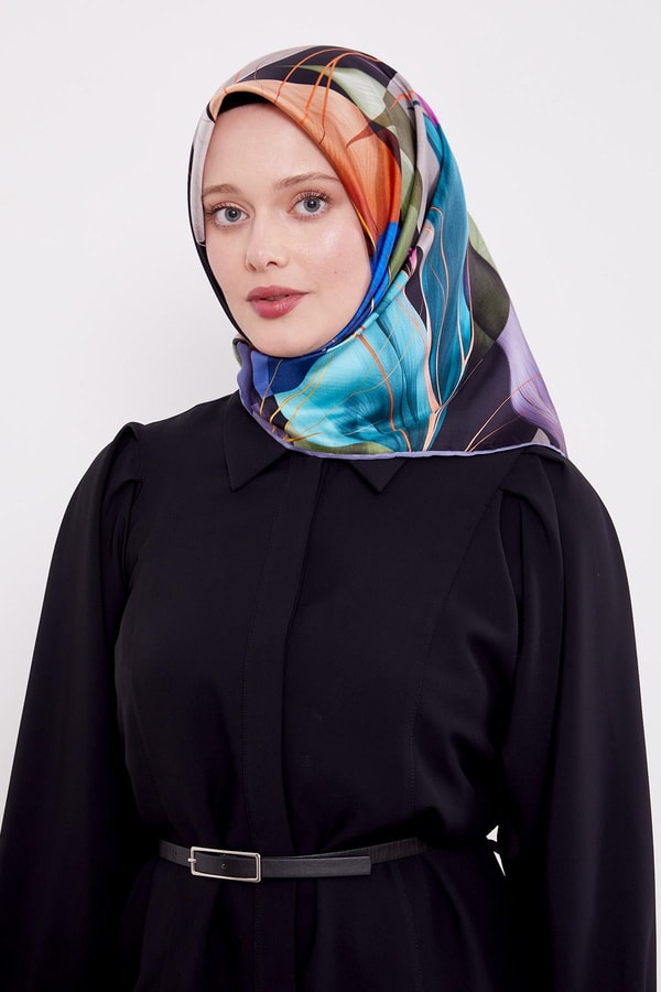 Levidorİndigo İnce Yaprak Desen Twill İpek Eşarp