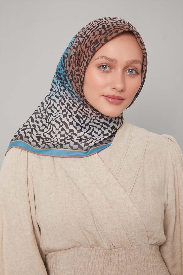 Levidorİndigo Renk Geçişli Desen Soft Eşarp