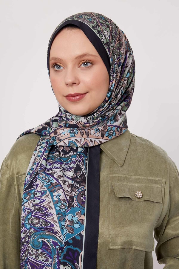 Levidorİndigo Soyut Çiçek Desen Love Şal