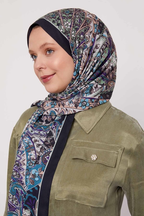 Levidorİndigo Soyut Çiçek Desen Love Şal