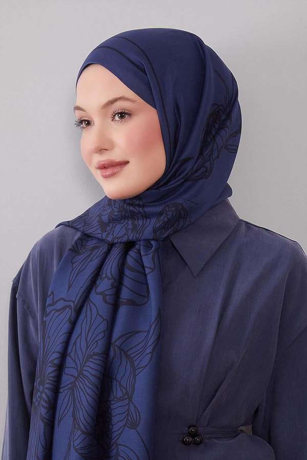 Levidorİndigo Sümbül Çiçek Desen Yün İpek Şal