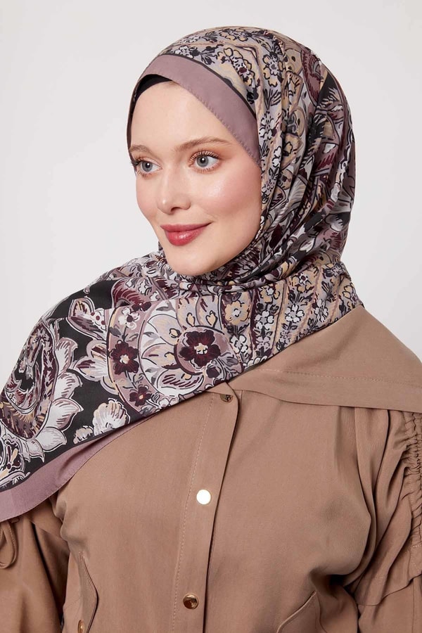 LevidorK.Vizon Soyut Çiçek Desen Love Şal