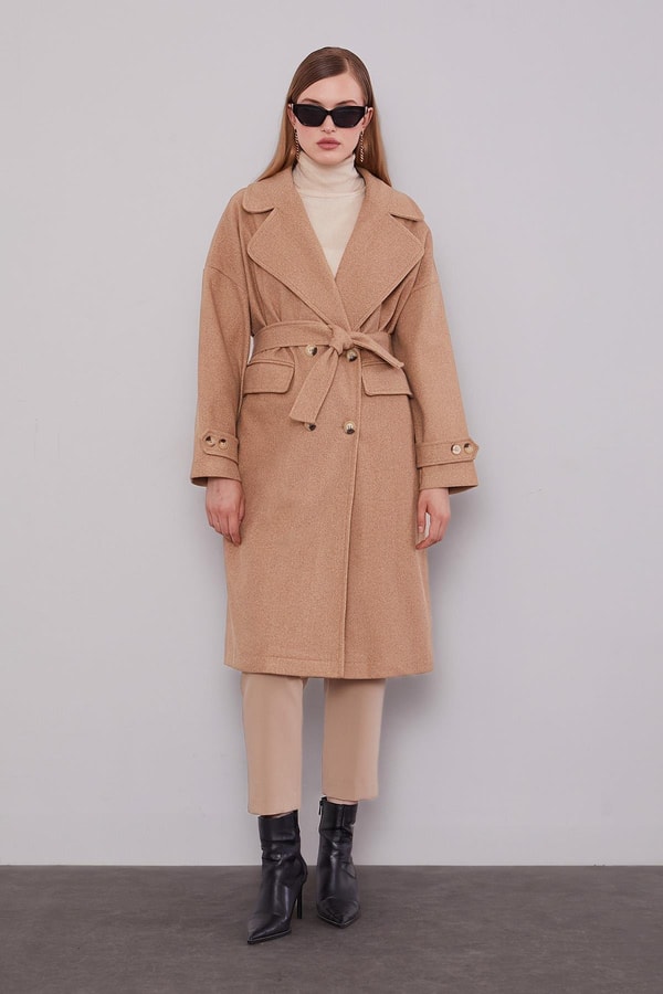 LevidorK.Bej Kruvaze Yaka Kaşe Kaban