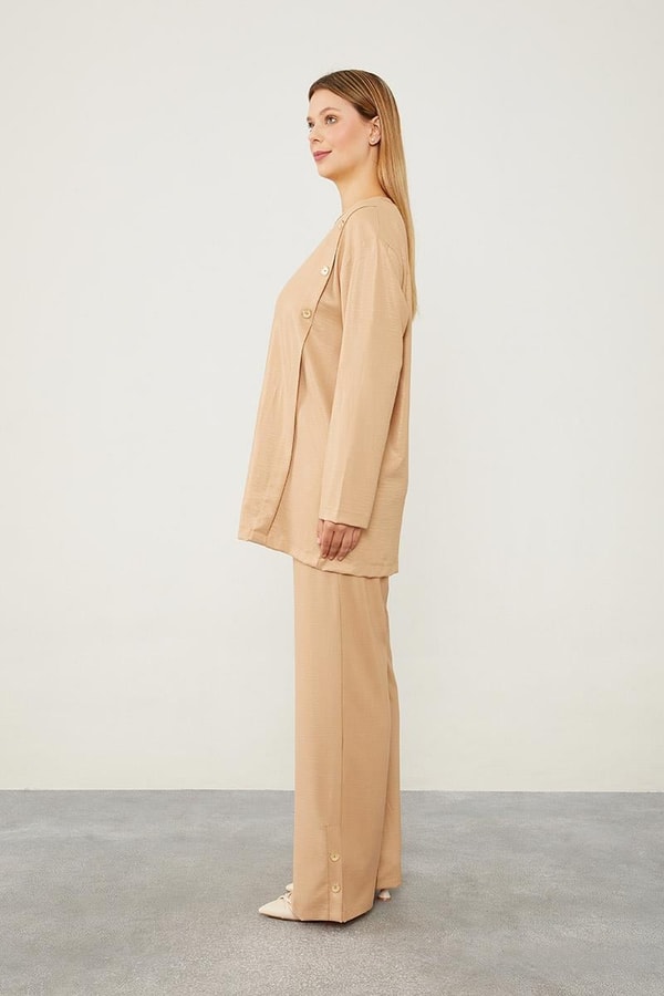 LevidorK.Bej Düğme Detaylı Bisiklet Yaka İkili Takım