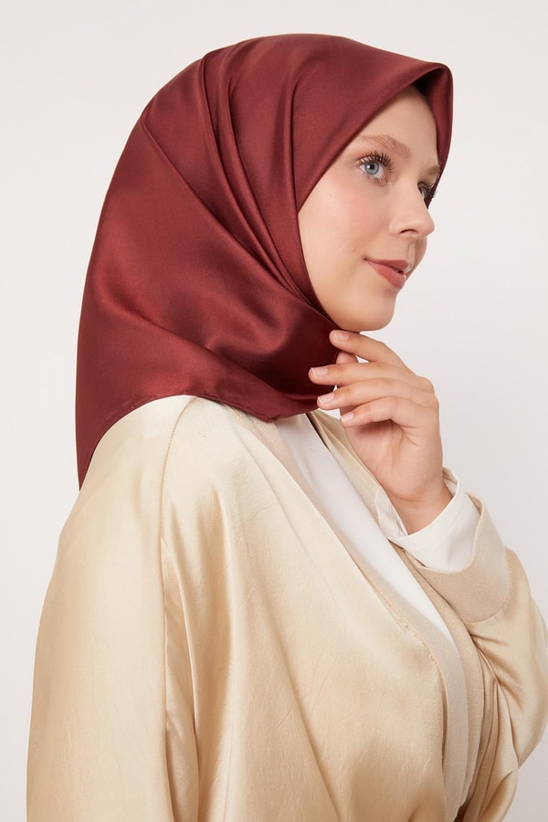 LevidorK.Bordo Çift Taraflı Twill İpek Eşarp