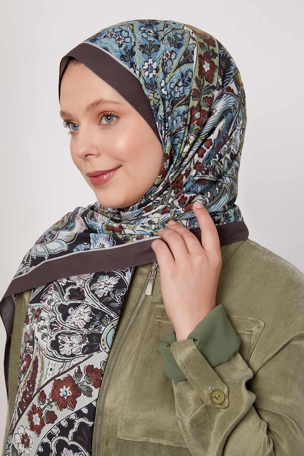 LevidorK.Kahve Soyut Çiçek Desen Love Şal