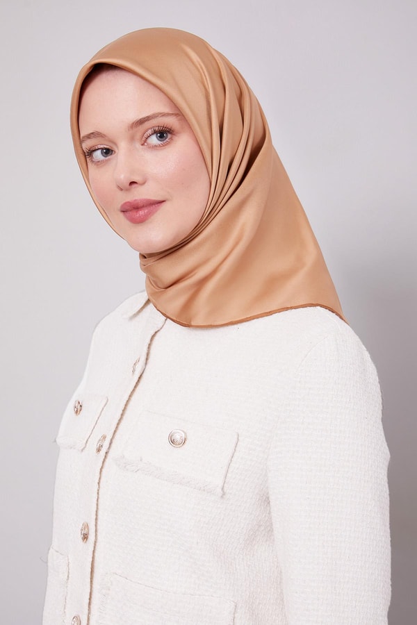 LevidorK.Bej Düz Renk Trend Twill Eşarp