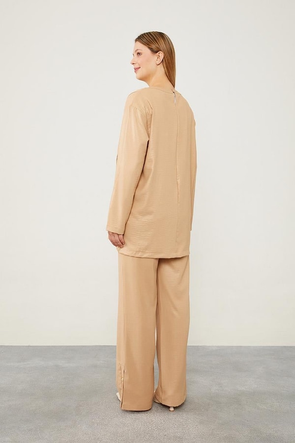 LevidorK.Bej Düğme Detaylı Bisiklet Yaka İkili Takım