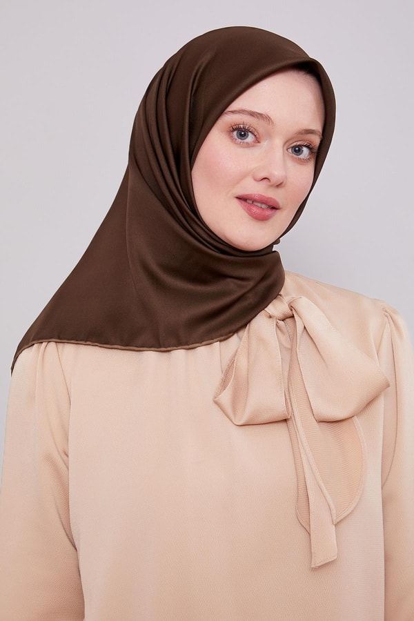 LevidorK.Haki Düz Renk Trend Twill Eşarp