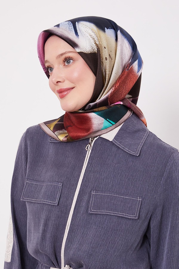 LevidorK.Vizon Soyut Yaprak Desen Twill İpek Eşarp