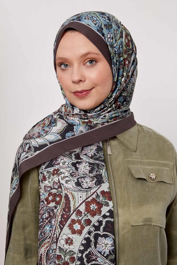 LevidorK.Kahve Soyut Çiçek Desen Love Şal