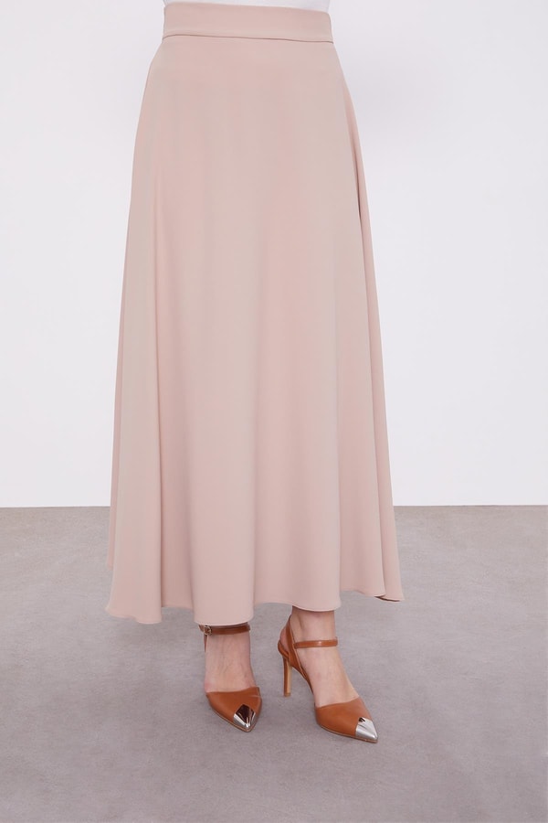 LevidorK.Bej İnci Yaka Detay Etek Takım