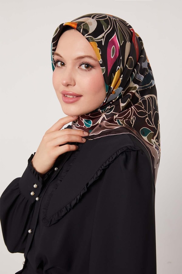 LevidorK.Vizon Karışık Çiçek Desen Twill İpek Eşarp