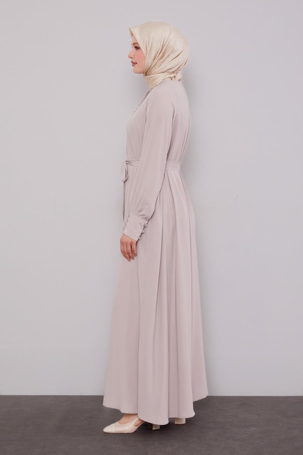 LevidorK.Bej Düğme Kapamalı Ferace