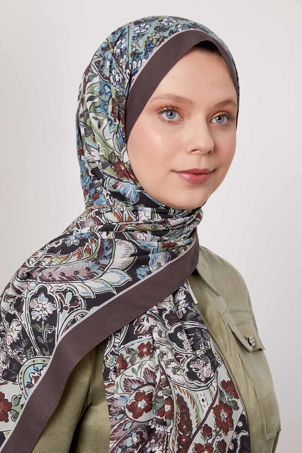 LevidorK.Kahve Soyut Çiçek Desen Love Şal