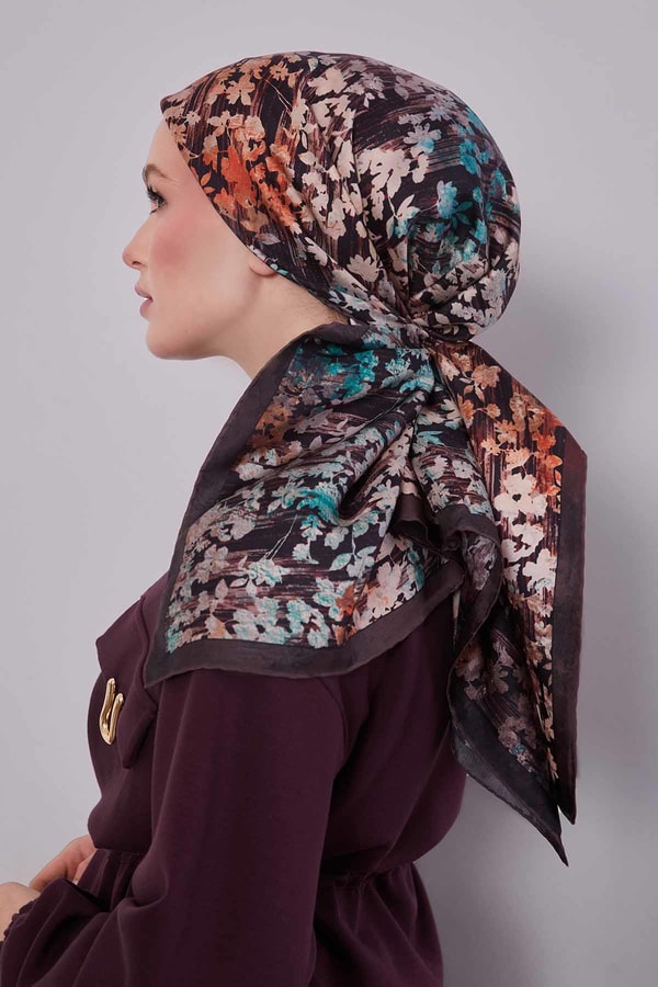 LevidorKahve Çiçekli Soyut Desen Twill İpek Eşarp