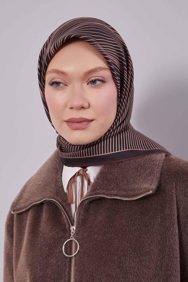 LevidorKahve Çizgi Desen Twill İpek Eşarp