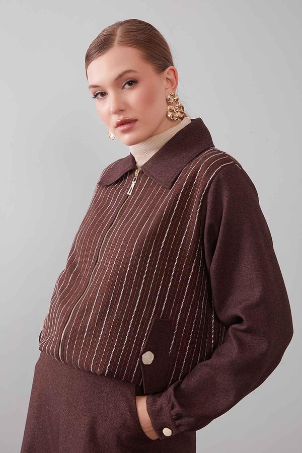 LevidorKahve Çizgili Üst Etek Takım