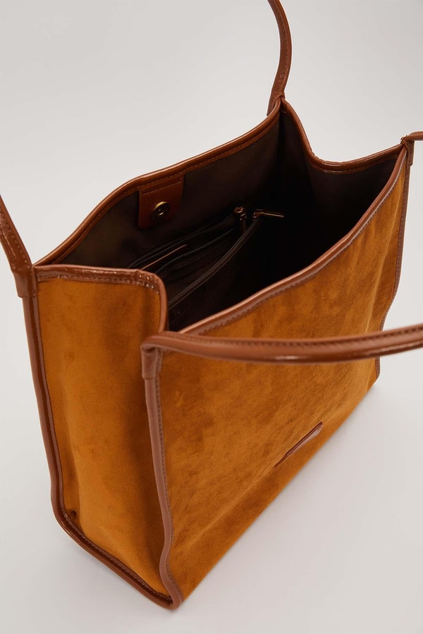 LevidorKahve Dikdörtgen Form Geniş Omuz Çantası