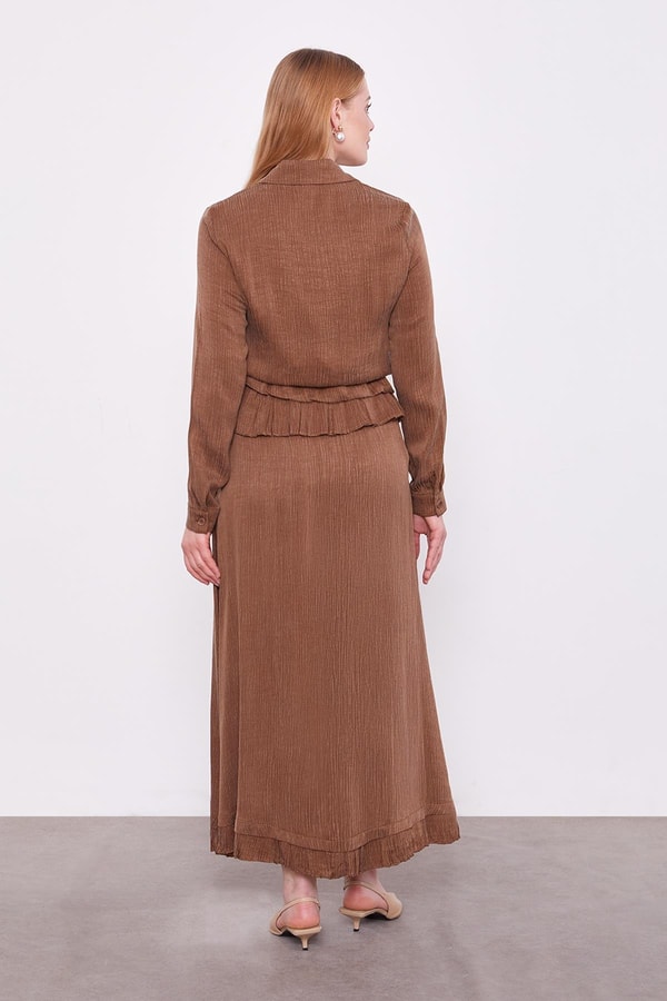 LevidorKahve Fırfır Detaylı Cupra Etek Takım