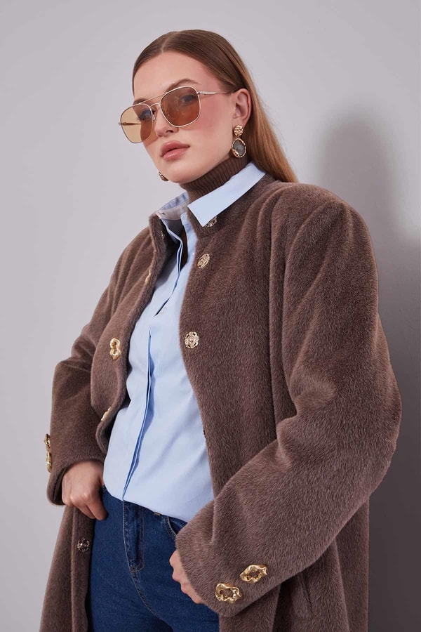 LevidorKahve Gold Aksesuar Detaylı Kürk Kaban