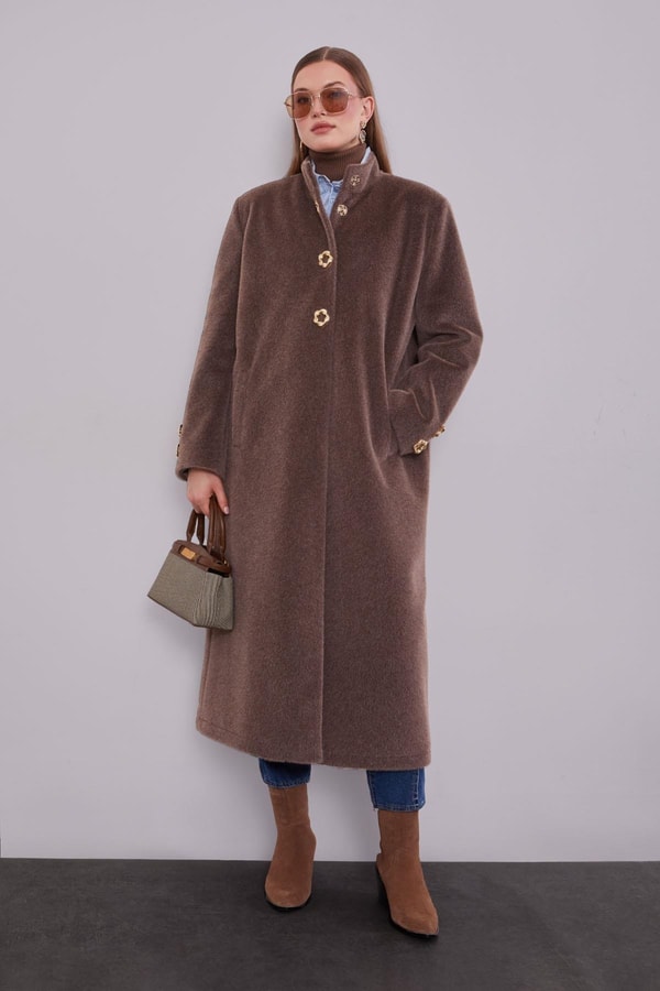 LevidorKahve Gold Aksesuar Detaylı Kürk Kaban