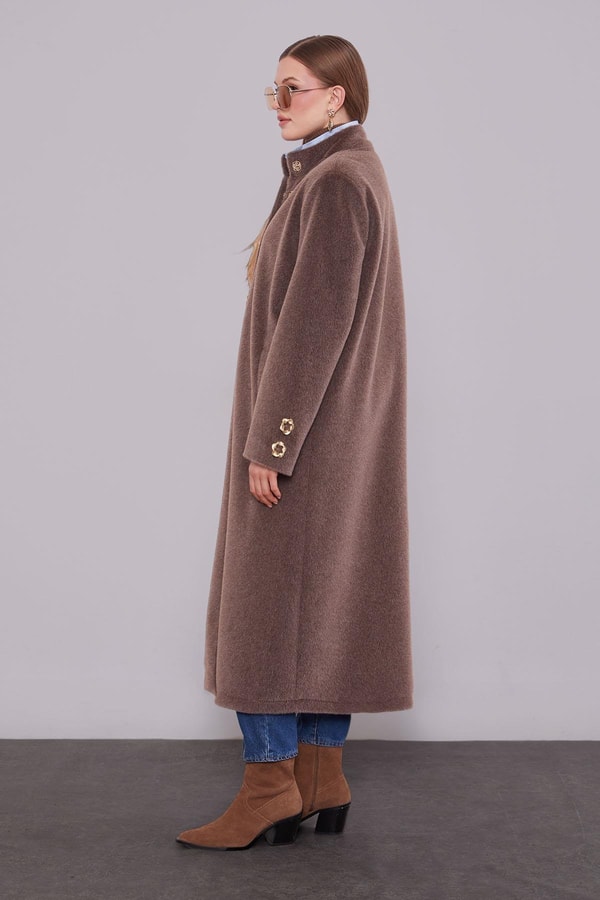 LevidorKahve Gold Aksesuar Detaylı Kürk Kaban