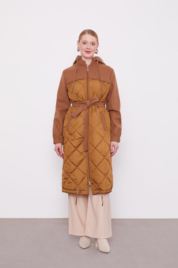 LevidorKahve Kapitone Kaşeli Kuşak Detay Mont