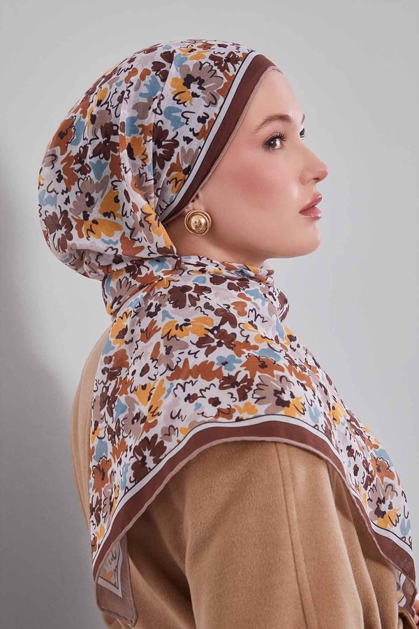 LevidorKahve Karışık Çiçek Desen Soft Eşarp