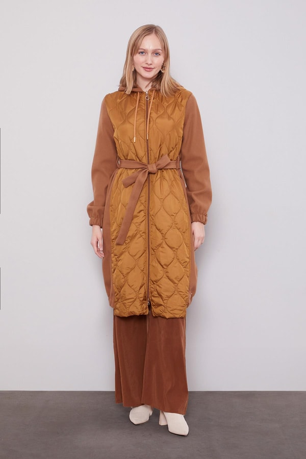 LevidorKahve Kaşe Detaylı Kapitone Mont