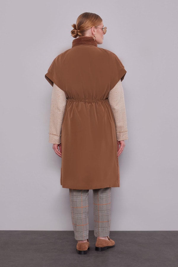 LevidorKahve Kürk Yakalı Yelek