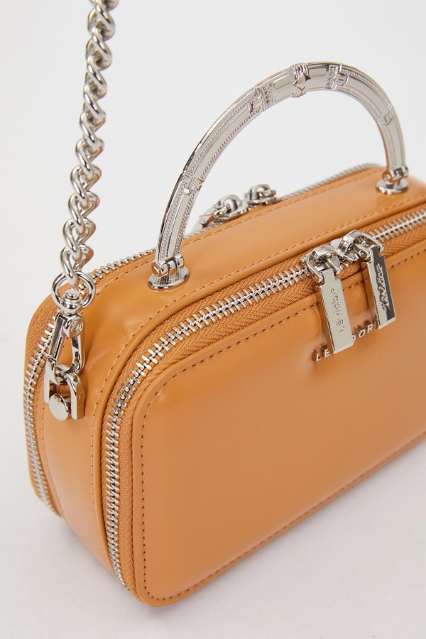 LevidorKahve Metal Askı Detay Omuz Çantası