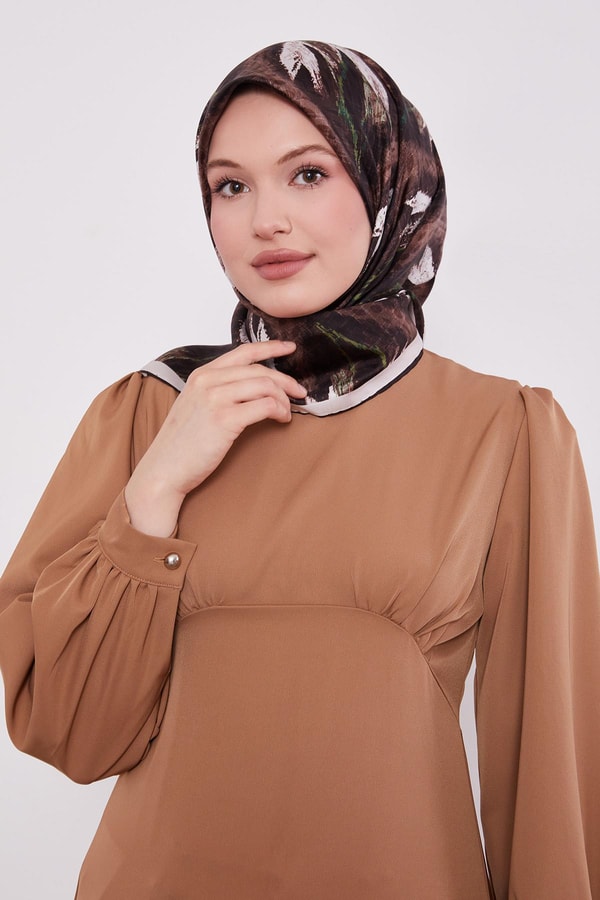 LevidorKahve Soyut Yaprak Desen Twill İpek Eşarp