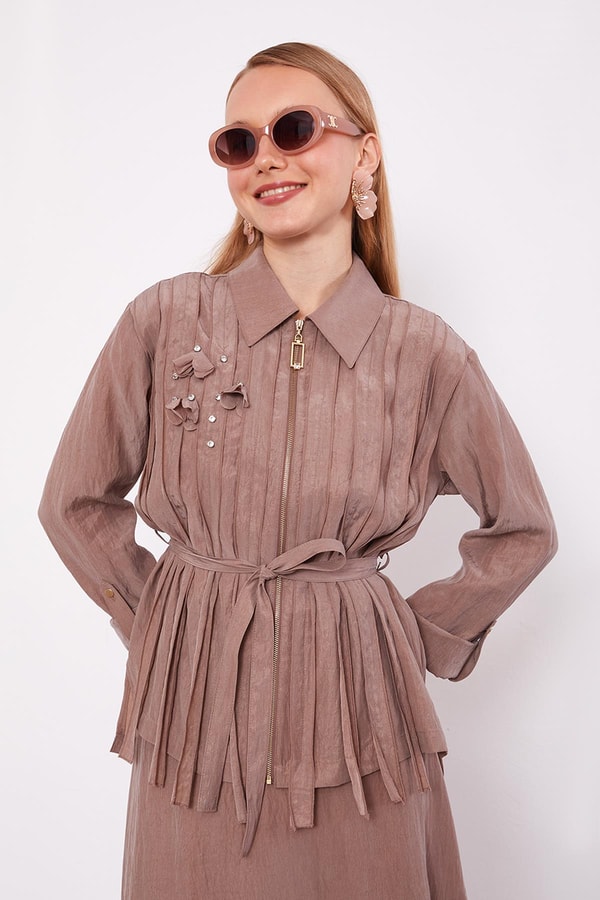 LevidorKahve Yakası Taş Detaylı Cupra İkili Takım