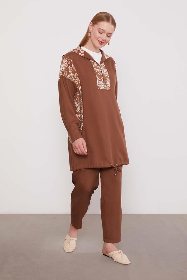 LevidorKahve Yaprak Desenli Cupra İkili Takım