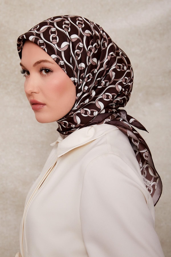LevidorKahve Zincirli Desenli Twill İpek Eşarp