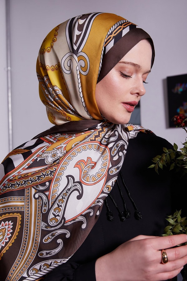 LevidorKaramel Çizgili Hint İpeği Şal