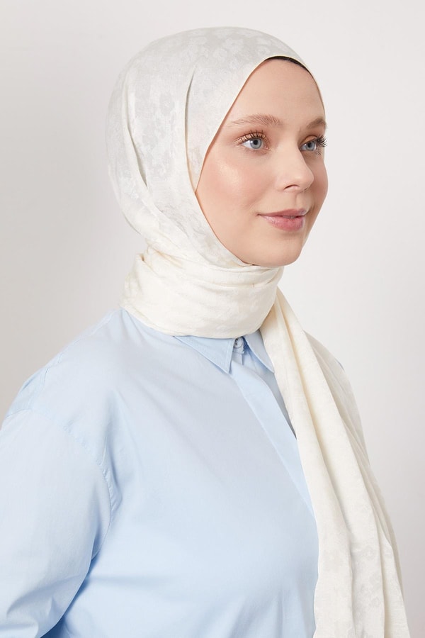 LevidorKırık Beyaz Leopar Desen İtalyan Jakar Şakar