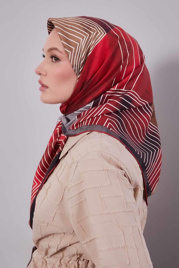 LevidorKırmızı Desenli Twill İpek Eşarp