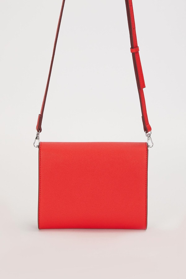 LevidorKırmızı Düz Form Omuz Çantası