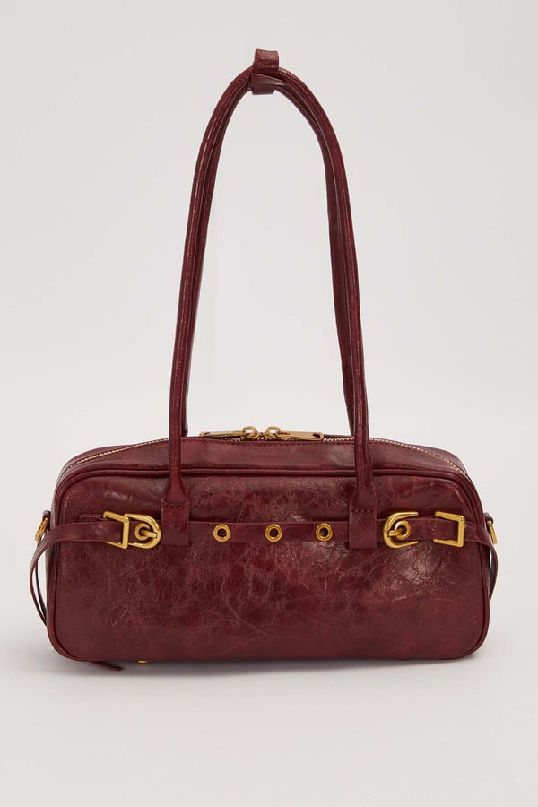 LevidorKırmızı Kemer Detaylı Uzun Askılı Omuz Çantası