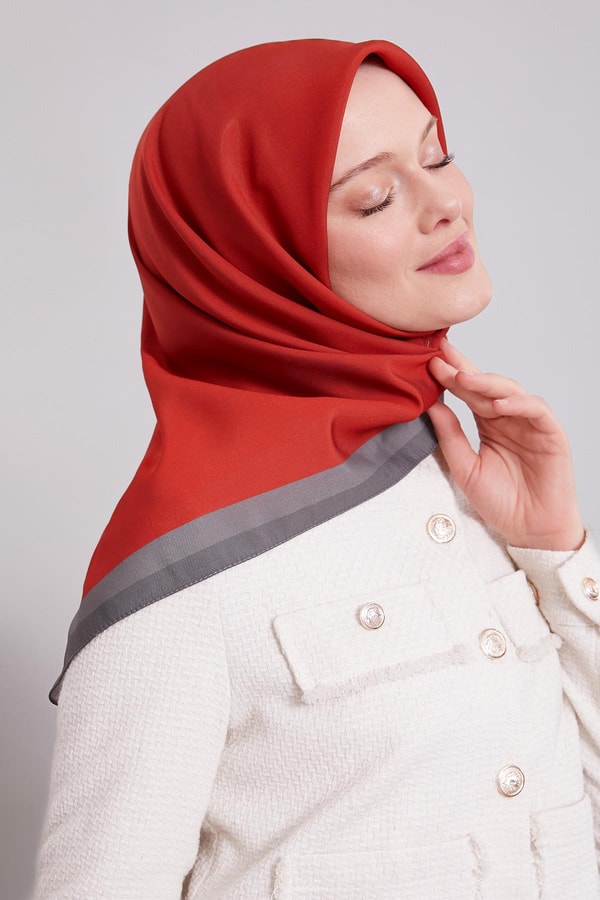 LevidorKırmızı Kenar Şerit Aura Eşarp