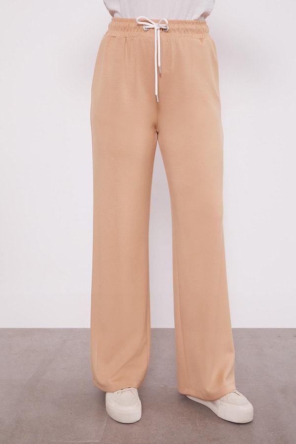 LevidorKOYU BEJ İnci Kol Detaylı Spor Takım