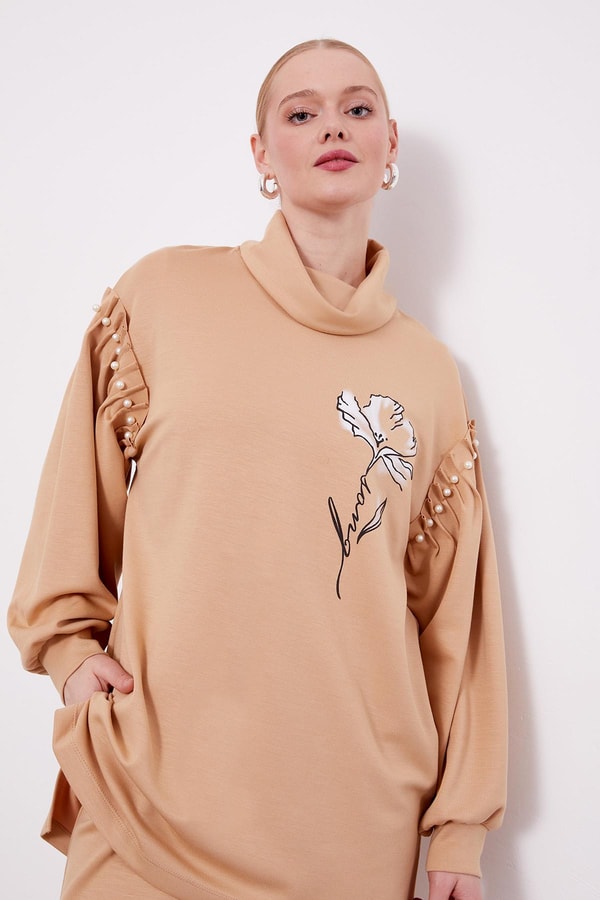 LevidorKOYU BEJ İnci Kol Detaylı Spor Takım