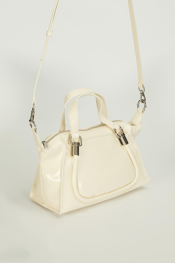LevidorKrem Askı Detaylı El Çantası