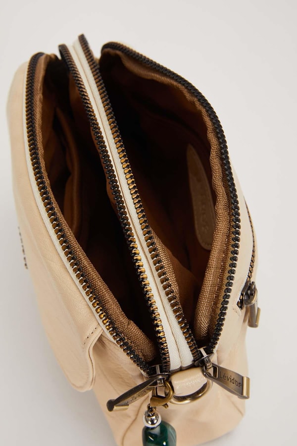 LevidorKrem Boncuk Aksesuar Detaylı Omuz Çantası