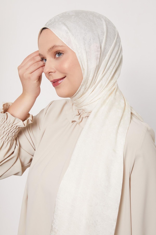 LevidorKrem Çiçek Desen İtalyan Jakar Şal