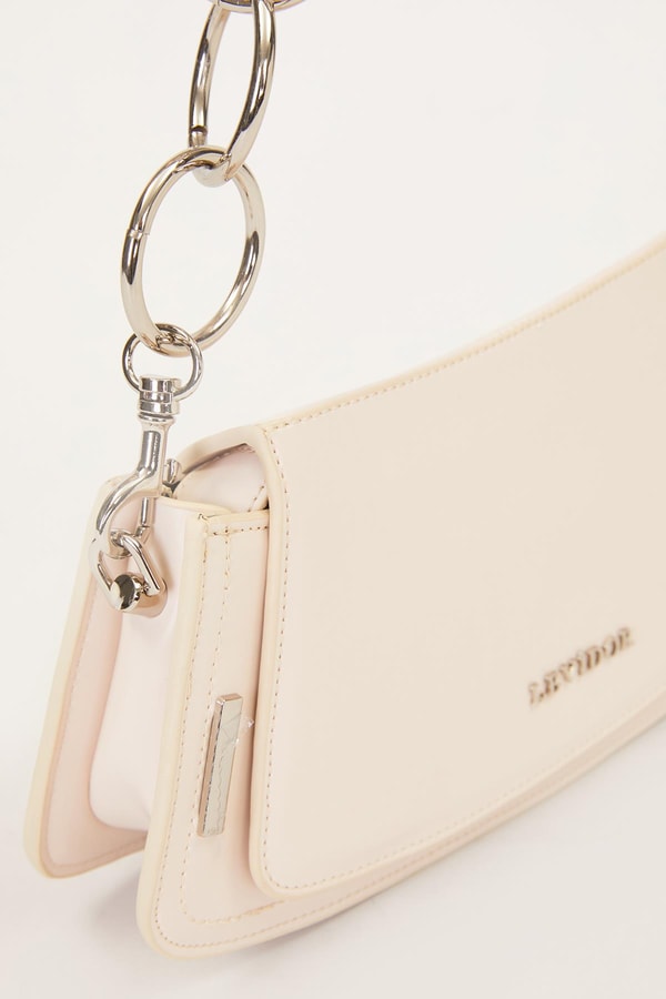 LevidorKrem Kapaklı Deri Asklı Baget Çanta